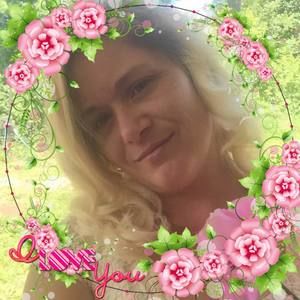 Meet your Posher, Whitney